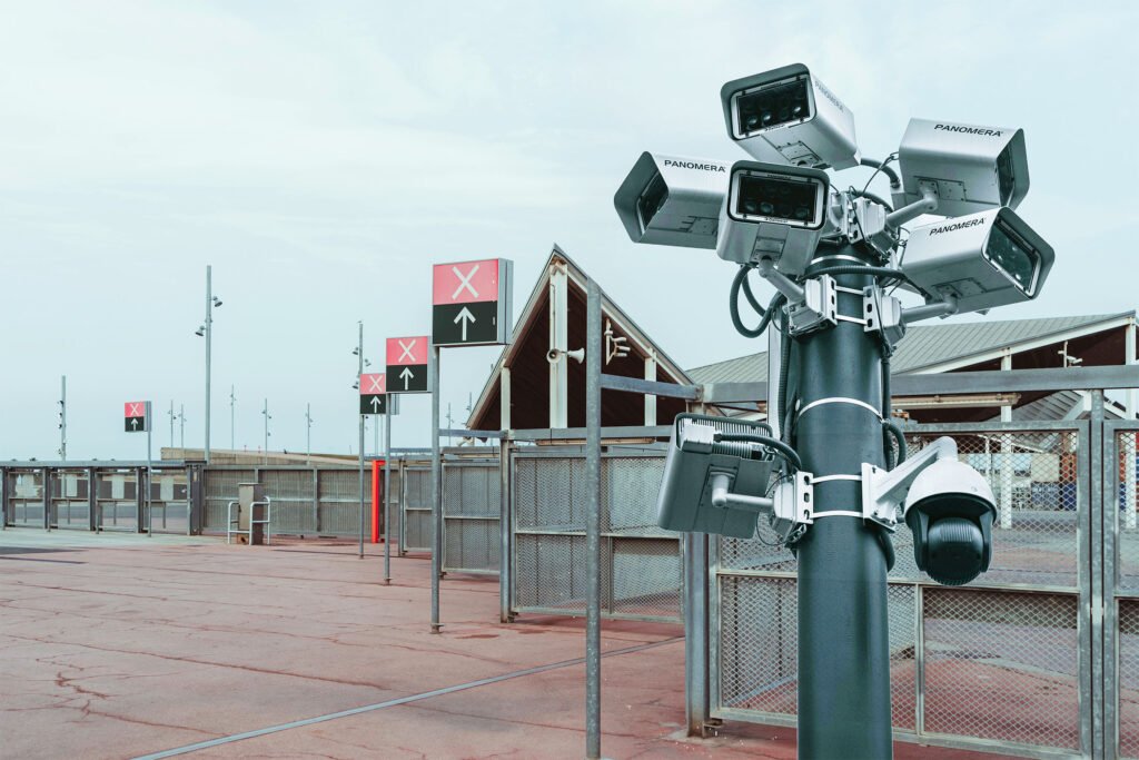 How Modern Governments Track Security Threats Across Borders 1 Border Security PS2400